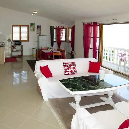 Suzi-1 By Interhome 公寓 罗戈兹尼察