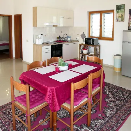 Suzi-1 By Interhome *