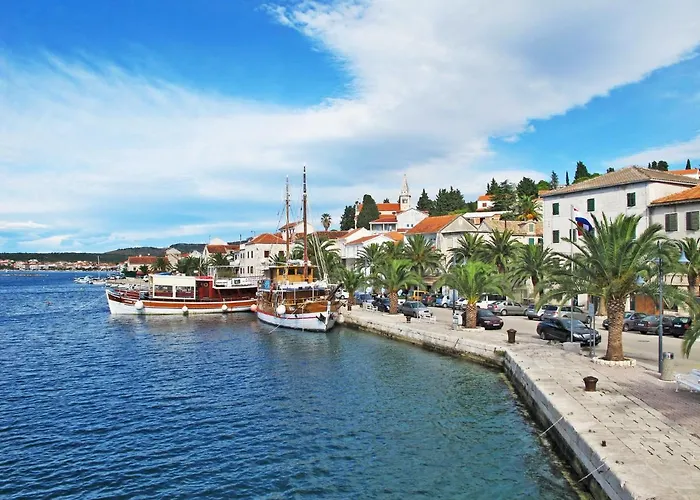 Suzi-1 By Interhome Apartamento